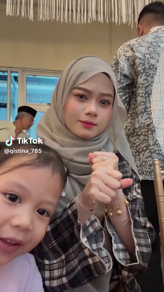 Louis Vuitton Unboxing: A Luxurious Experience