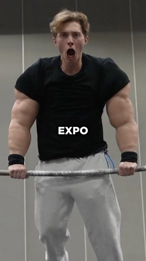 Brandon William on Instagram: "I Built Real Life SpongeBob Anchor Arms! Full vid on my channel! #fitness #challenge #bodybuilder #muscle #strength #gym #spongebob #arms"