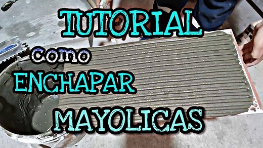 408K views · 5.7K reactions | ✅ Como ENCHAPAR O INSTALAR MAYÓLICA tutoriales En este vídeo les muestro que debemos hacer primero antes de enchapar o instalar mayólica los primeros pasos son que debemos limpiar bien la superficie a trabajar para que de esa manera no tengamos problemas en el futuro, ya que si no limpiamos bien se puede despegar de la pared nuestro enchape con todo y pegamento SALUDOS de parte del maestro SHIFU | Tutoriales De Construcción | Facebook
