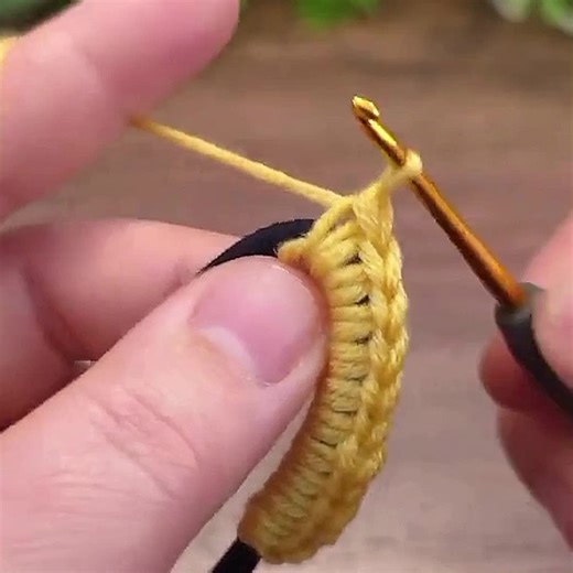 Beginner's Guide to Crochet Techniques