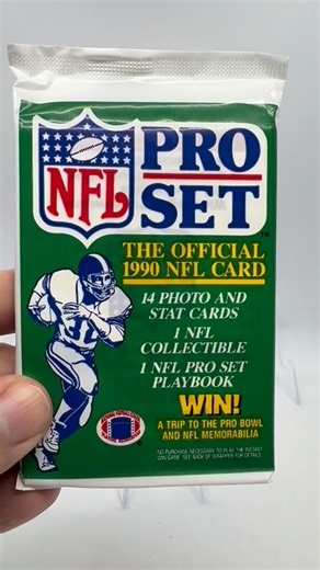 Ripping open a pack of 1990 NFL Pro Set this fine Saturday morning😄 | 1 Pack A Day Habit