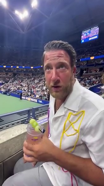 477K views · 7K reactions | Official 1 Sip Honey Deuce Review #USOpen | David Portnoy - El Presidente | Facebook