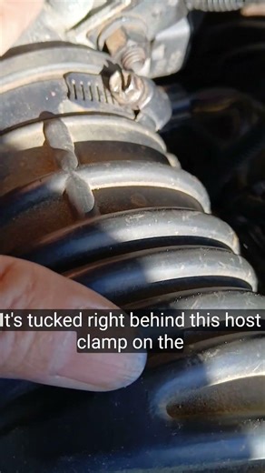 Throttle position sensor location Dodge Grand Caravan AI version