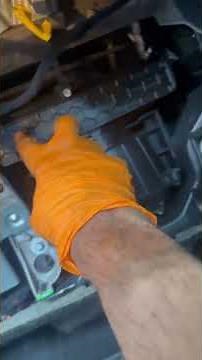 Jeep Renegade 2014-2023 CABIN FILTER REPLACEMENT #pov #diy #howto #mechanic #carservice #4x4 #fyp