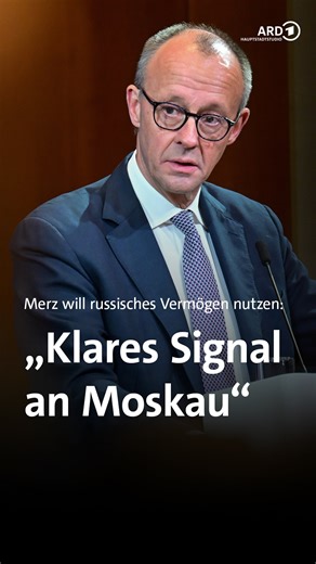 Bericht aus Berlin on Instagram: "Bundeskanzler Friedrich Merz (CDU) hat beim Besuch des ukrainischen Präsidenten Selenskyj in Berlin vor einer Blockade der Pläne gewarnt, in Europa eingefrorene russische Vermögen zur Unterstützung der Ukraine zu verwenden. Eine politische Einigung der EU-Staats- und Regierungschefs beim EU-Gipfel am Donnerstag oder Freitag sei „eine Schlüsselfrage unserer Handlungsfähigkeit“, sagte Merz am Montag beim deutsch-ukrainischen Wirtschaftsforum in Berlin. Merz begrüß