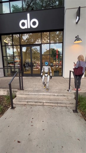 519K views · 8.4K reactions | Robot vs. Stairs #robot | Rizz Bot | Facebook