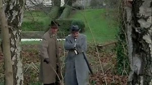 Watch Poirot Season 1 Episode 9 - The King of Clubs