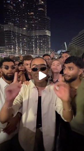 QUICK STYLE ® on Instagram: "People in Dubai SHOWED UP! Unbelievable NIGHT懶 It was so many people that came with love and support! We didn’t expect so many to come. So the security had to move it! 﫣 We didn’t get to meet all of you. But we promise this is not last time DUBAI 懶欄 LOVE YOU!! #dubai #emirates"