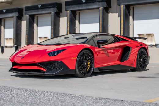 2016 Lamborghini Aventador LP750-4 SV Roadster