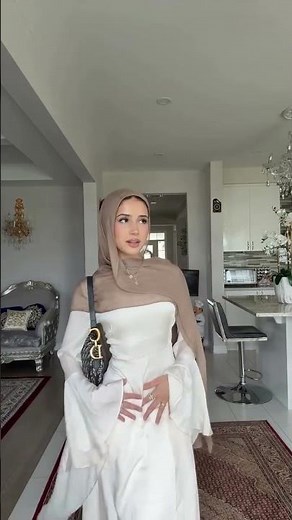 How to Style a White Maxi Dress with Hijab | Fashion Breakdown