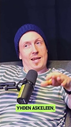 Kun kiekko pysähtyy jäälle…ja sitten tuuli päättää pelata loppuväylän. #frisbeegolfsuomi