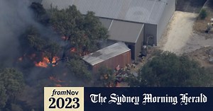 Emergency warnings remain in place as bushfires move across Perth