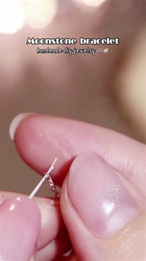 Simple winding moonstone bracelet💎#bracelet #foryou #diyjewelry