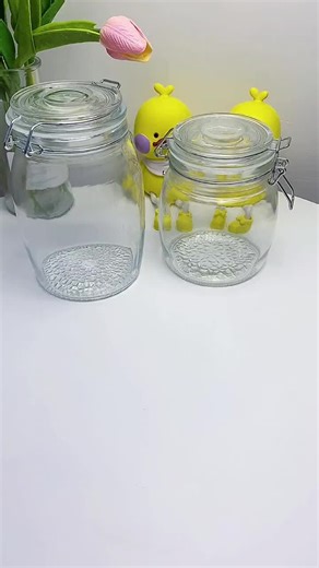 Tradeinn Customer Care on Instagram: "🫙 Product #67 – Set of 12 Small Airtight Glass Jars (8oz) Perfect for Jam, Spices, Snacks & Pantry Organization 🔍 Product Overview: Upgrade your kitchen with these clear, airtight 8oz glass jars! Made from high-quality, food-grade glass and sealed with silicone gaskets and locking clamps, these jars are ideal for preserving freshness and keeping your pantry neat. 🌟 Key Features: Airtight & Secure – Each jar has a silicone gasket & metal clamp to keep food