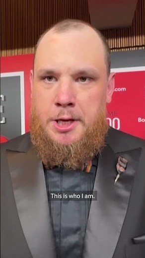 🎤 Luke Combs on standing out as a country singer