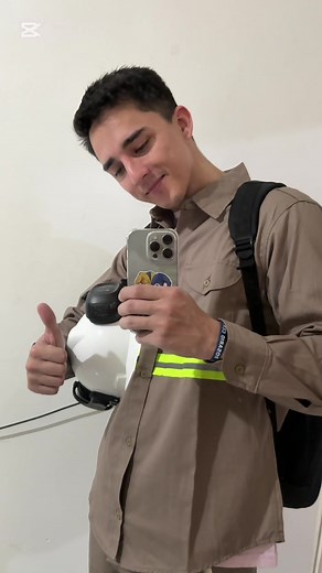 Primer día!👷🏽‍♂️ Prometo grabar mejor algún día, no podía sacar mucho el celu!😂😪