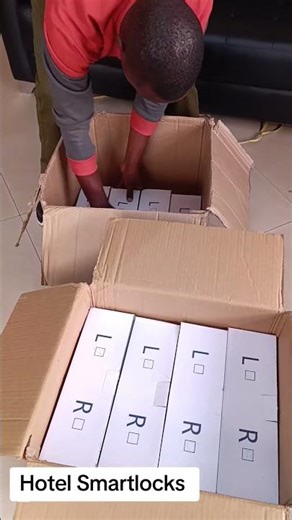 Hotel Smartlocks available with free installation ✅free software free training and setup maintenance