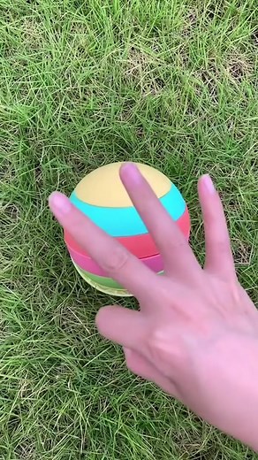 I bet I can win😘 #fidgets #fidgettoys #toy #popit #fidgetfun #fyp #foryou