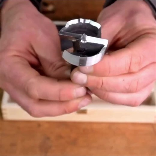 Feel it in the cut and let the chips fall where they may. FISCH Black Shark drills clean and easy, producing chips, not sawdust. That’s how you know the geometry is right, the steel is right, and the hole is right. 16 PC Set on sale this month: CommanderTool.com/Promos #toolsale