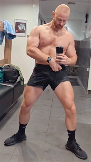 🥹 #gym #beard #muscle #australia # | Julian Sth