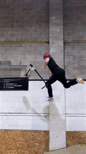 In slow-motion 🌠 #scootering #scootertricks #actionsports #tricks #skatepark