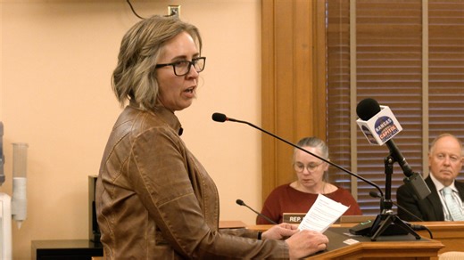 'We are losing nurses every day': Emotions run high during hearing on Kansas Board of Nursing reform bill