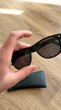 Glasses-headphones. Interesting stuff. #hellotech