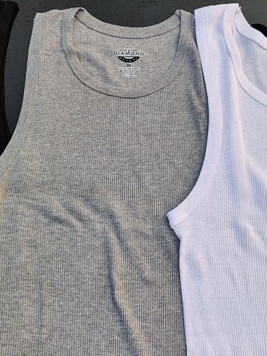 49K views · 748 reactions | Highly stretchable ribbed fabric for all-time comfort. Best for inner layering or workouts | Findry | Facebook