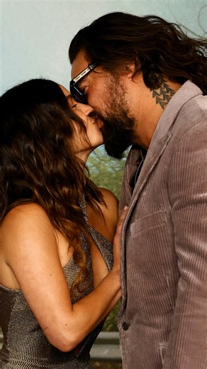 Ava | Jason Momoa Is DOWN BAD for Adria Arjona 😌🔥 Jason Momoa and Adria Arjona just turned heads at The Wrecking Crew London premiere — and the... | Instagram