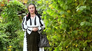 80K views · 3.1K reactions | Sunt cioban din Ungureni Text si linie melodica: Nina Predescu Video: Ovidiu Achim | Nina Predescu | Facebook