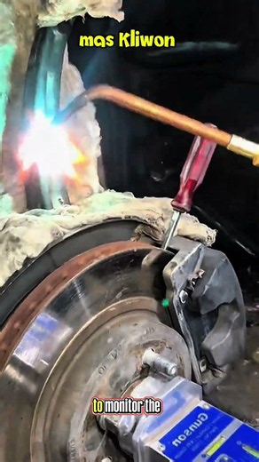 How to Fix Car Camber Angle Using Heat Treatment Technique#shorts # #automotive #satisfying#mechanic