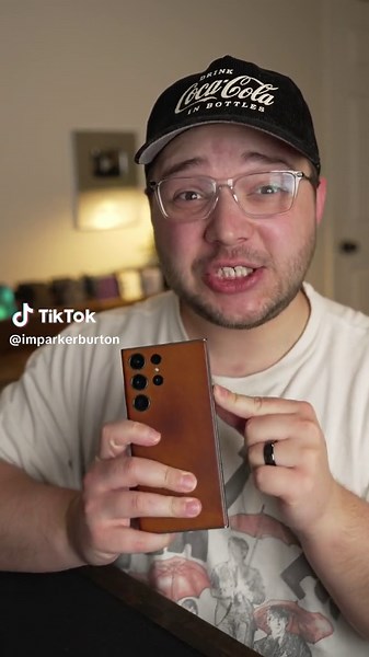 Who can find all of the planets in the Android 14 easter egg? #techtok #tech #android14 #samsung #android #s23ultra #android14easteregg #imparkerburton #androidguy #techguy