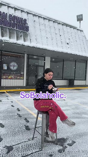 We love our acai bowls! Come into Sobol Hauppauge for $2 off a bowl or smoothie for the snow day! In store only, 12/14 only! #sobol #bowl #acai #smoothie #snowday
