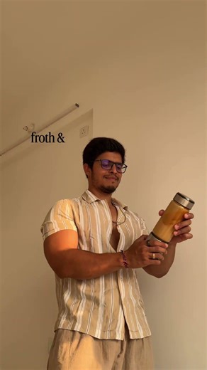 Iced cinnamon mocha at home using a blender #coffee #coffeeathome #coldcoffee