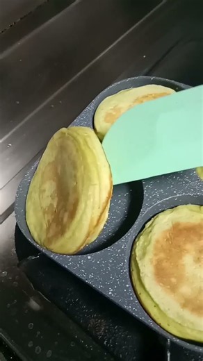 Hot Pancakes 🥞🥞🥞🥞🥞 #cooking #pancake #shorts #satisfying #breakfast