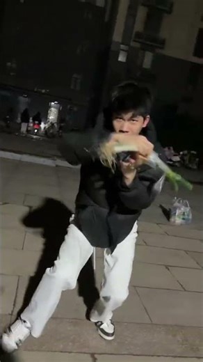 Master Chen Ping: Unbeatable Even With a Raw Scallion