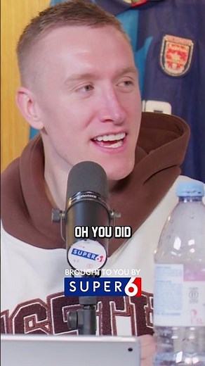 TOM GARRATT LOVES REFS