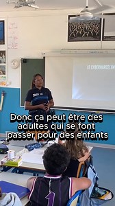 👮 𝐋𝐚 𝐕𝐢𝐥𝐥𝐞 𝐝𝐞 𝐒𝐚𝐢𝐧𝐭-𝐋𝐞𝐮 𝐬𝐞𝐧𝐬𝐢𝐛𝐢𝐥𝐢𝐬𝐞 𝐭𝐨𝐮𝐬 𝐥𝐞𝐬 𝐞́𝐥𝐞̀𝐯𝐞𝐬 𝐝𝐞 𝐂𝐌𝟐 𝐬𝐮𝐫 𝐥𝐞𝐬 𝐟𝐨𝐫𝐦𝐞𝐬 𝐝𝐞 𝐯𝐢𝐨𝐥𝐞𝐧𝐜𝐞 𝐞𝐭 𝐥𝐞 𝐜𝐲𝐛𝐞𝐫𝐡𝐚𝐫𝐜𝐞̀𝐥𝐞𝐦𝐞𝐧𝐭 💻📱 🎮 Qui joue en ligne sur Roblox, Fortnite ? Mélody Mariaye de la Police Municipale intervient auprès des élèves de CM2 de la commune pour informer et alerter sur les différents type de violence. 🎯 Zoom sur le cyber harcèlement et les dangers des jeux en ligne, protégeons nos marmailles ! | Vi