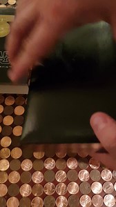 3.4K views · 50 reactions | Para los Verdaderos amantes de Star Wars!! Medal of Yavin! Con un baño en oro de 14k . Articulo de edición limitada de Disney ! Solo 2 en Stock Precio: 120.00 usd | Akiba Collect | Facebook