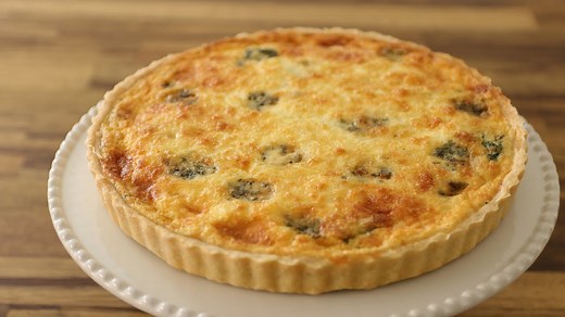 Easy Spinach and Cheese Quiche Recipe