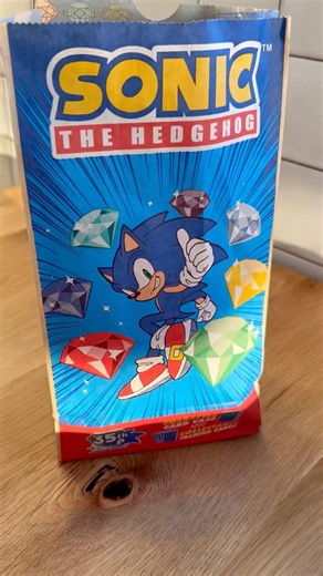 Opening Sonic the Hedgehog Cards!