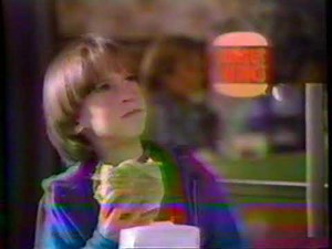 1986 Burger King Whopper "We know how burgers should be" TV Commercial