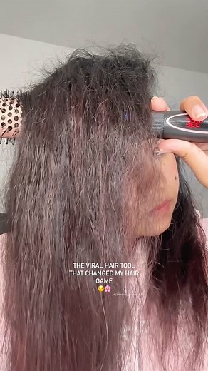 Anu 🎀✨| Content Creator | Just couldn’t believe that this viral hair brush would be so amazing and easy to use. Love this beautiful IUI NEGATIVE ION THERMAL BRUSH... | Instagram