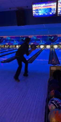 Overhand Bowling#bowling #fun