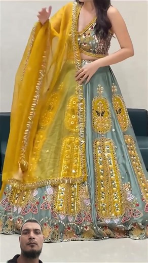 🔥 new bridal lehenga designs ✨♥️#short #fashion #lehenga #lehengacholi #yiutubeshort #trending
