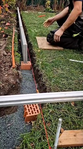 Randsteine einfach verlegen – so hält es! 🏗️🌱Hier siehst du, wie ich meine Randsteine verlegt habe.🍀