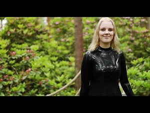 Project L: Part 75 - The return of the Jonna | Behind the scenes of a latex photoshoot