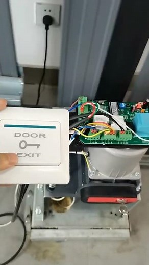DE02 Extenal Button