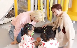 方灿 Felix 超回特别LALALALA舞蹈挑战_哔哩哔哩_bilibili