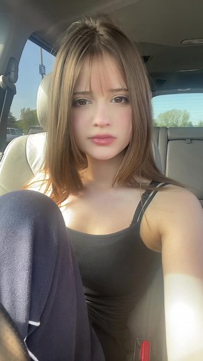 Growing Out Bangs Tips and Hairstyles